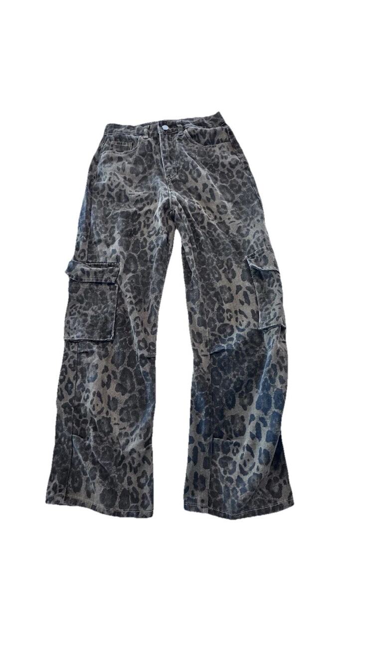 Women’s Leopard Print Cargo Pants Size Small Wide Leg Y2K Grunge Streetwear